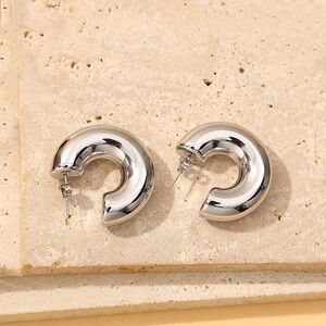 New Modern Minimalist Silver Chunky C-Hoop Earrings